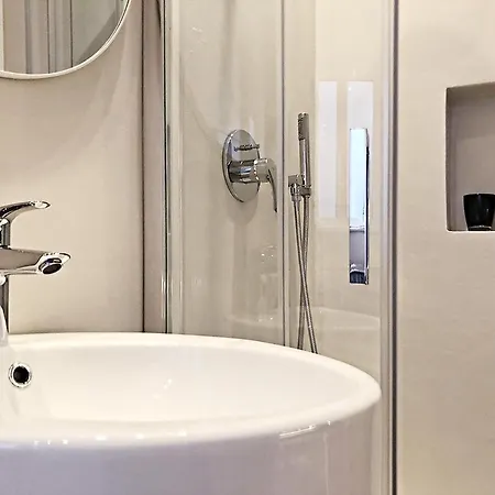 Solari Luxury Flat